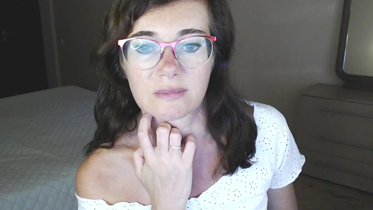 Viorica Adult Chat September 1, 2025