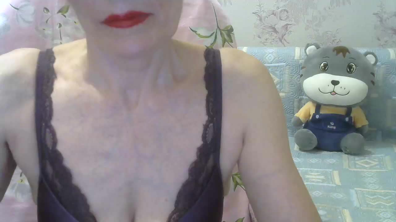 Red-Rose-777 Adult Chat September 3, 2025
