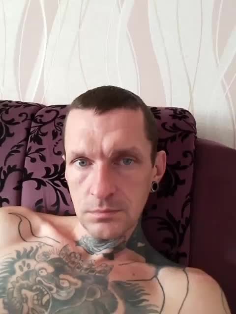 phoenixxx_4 Adult Chat September 4, 2025