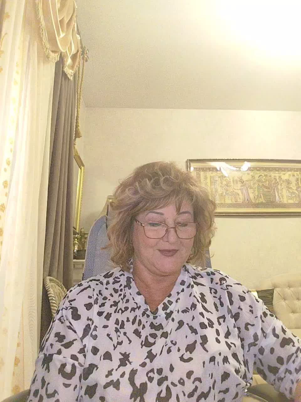 KarinkaSweet Adult Chat September 4, 2025