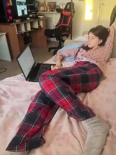 bonniewoods23 Adult Chat September 3, 2025