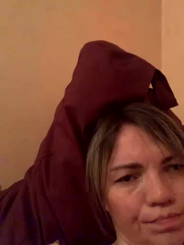 Ella-Pearlie Adult Chat September 3, 2025