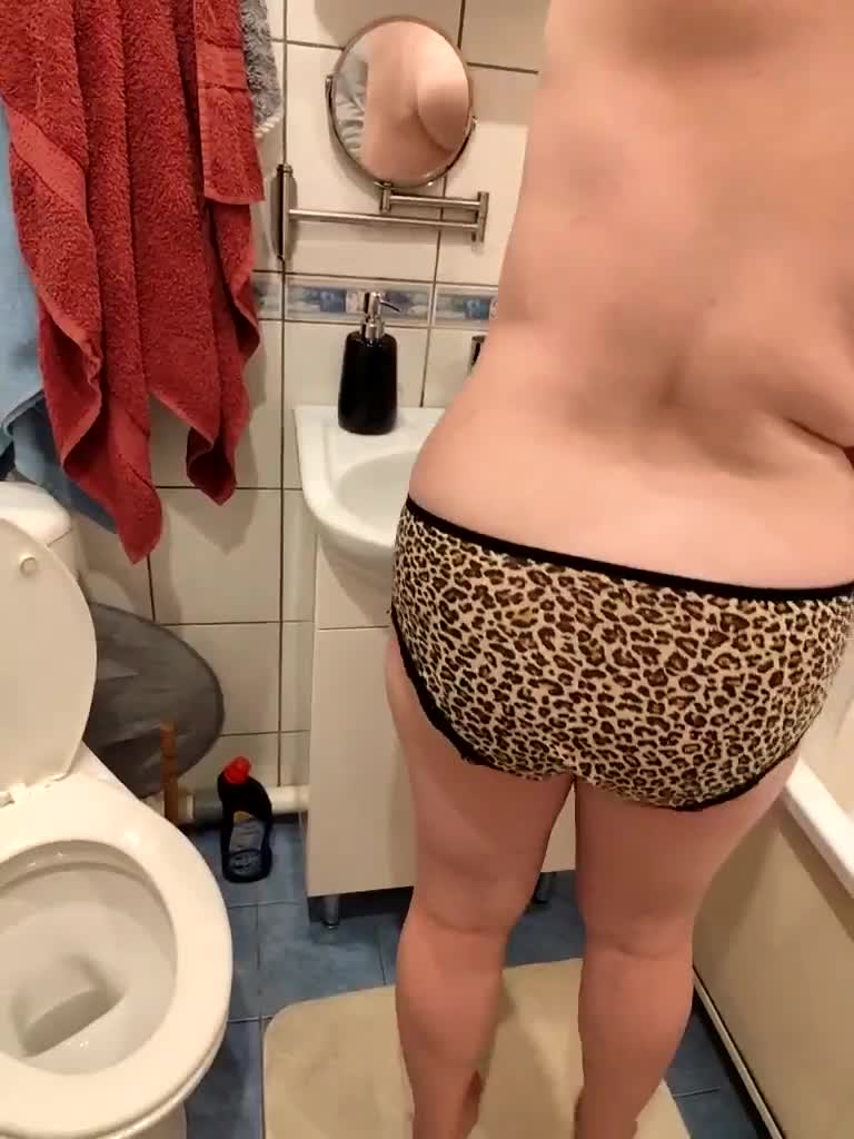 NaughtyTwins Adult Chat September 4, 2025