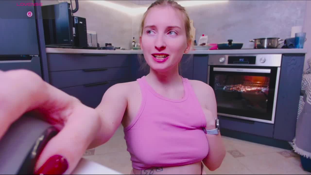 _whiteprincess Adult Chat September 3, 2025