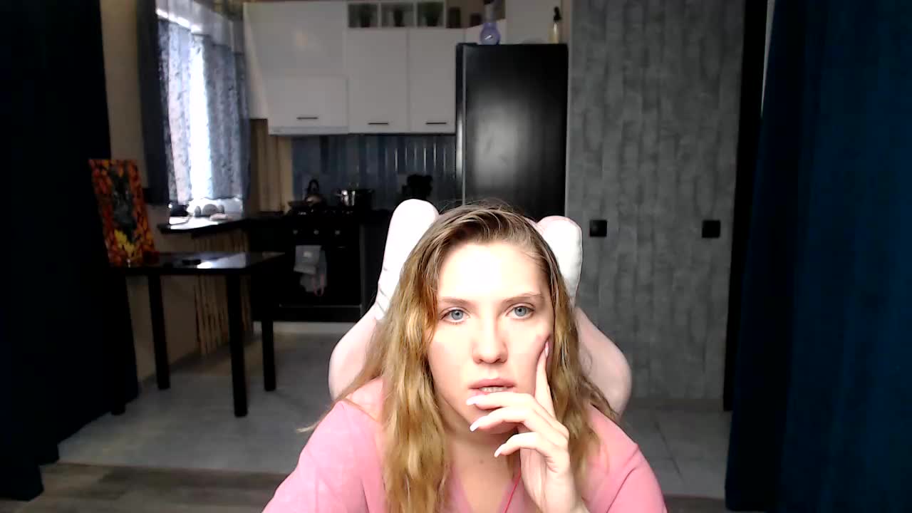 Regimasmile Adult Chat September 4, 2025