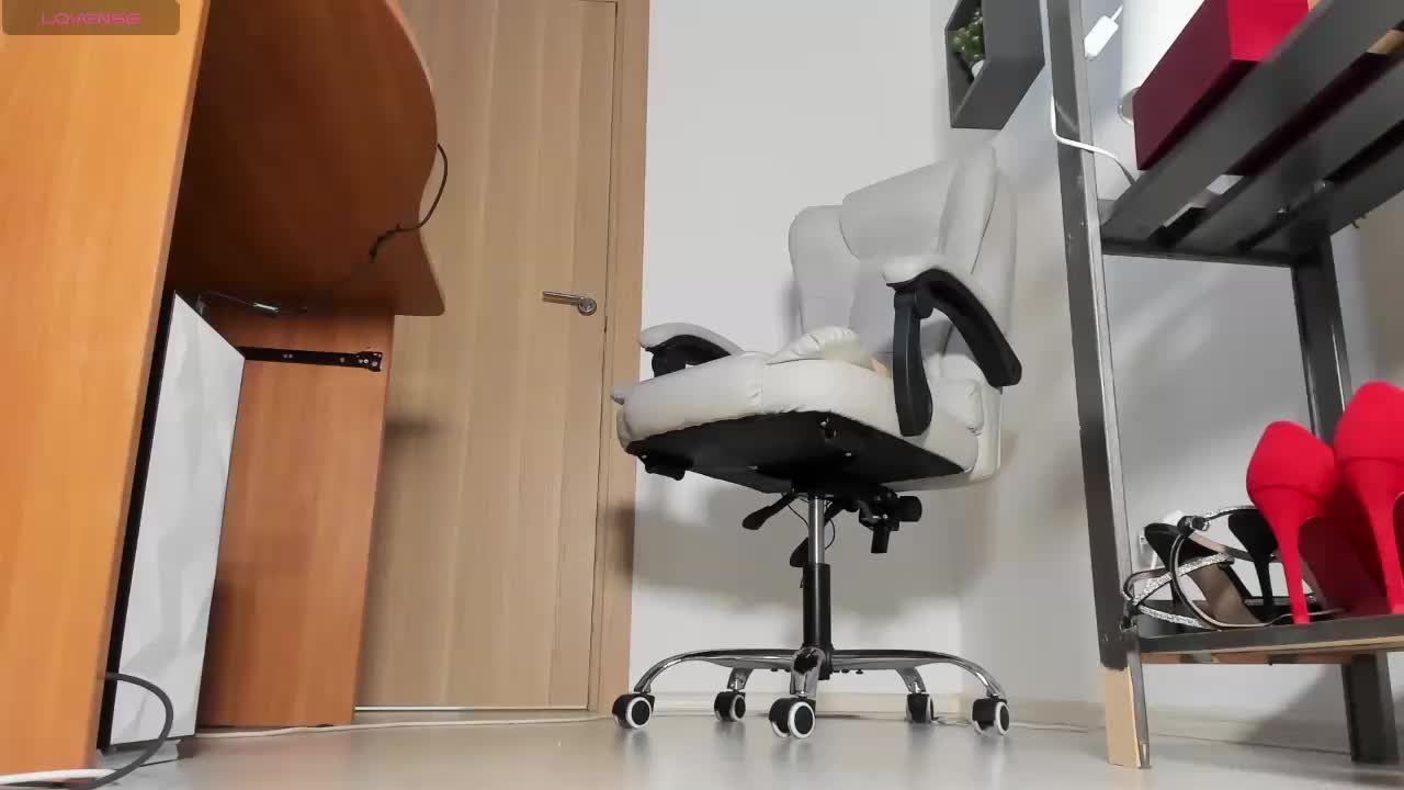 mistressvictoria Adult Chat September 3, 2025