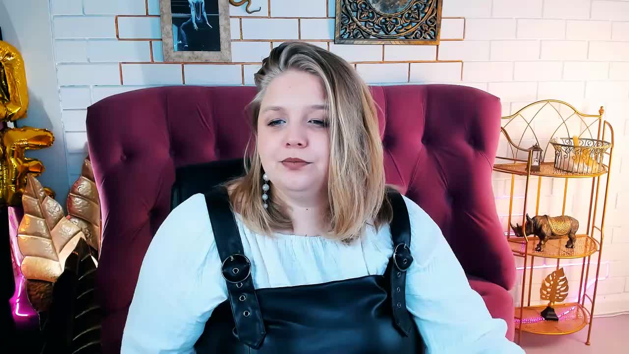 SladaDell Adult Chat September 3, 2025