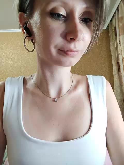 -Christina- Adult Chat September 3, 2025