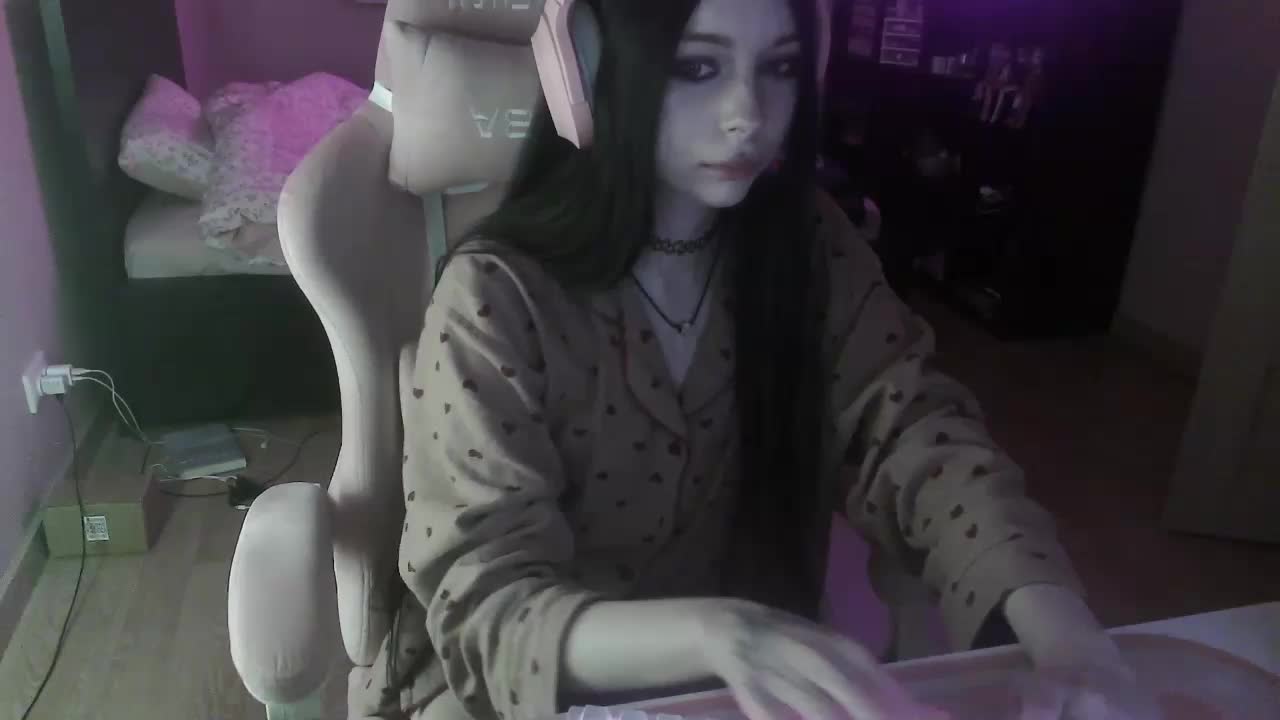 dolls_tear Adult Chat September 3, 2025