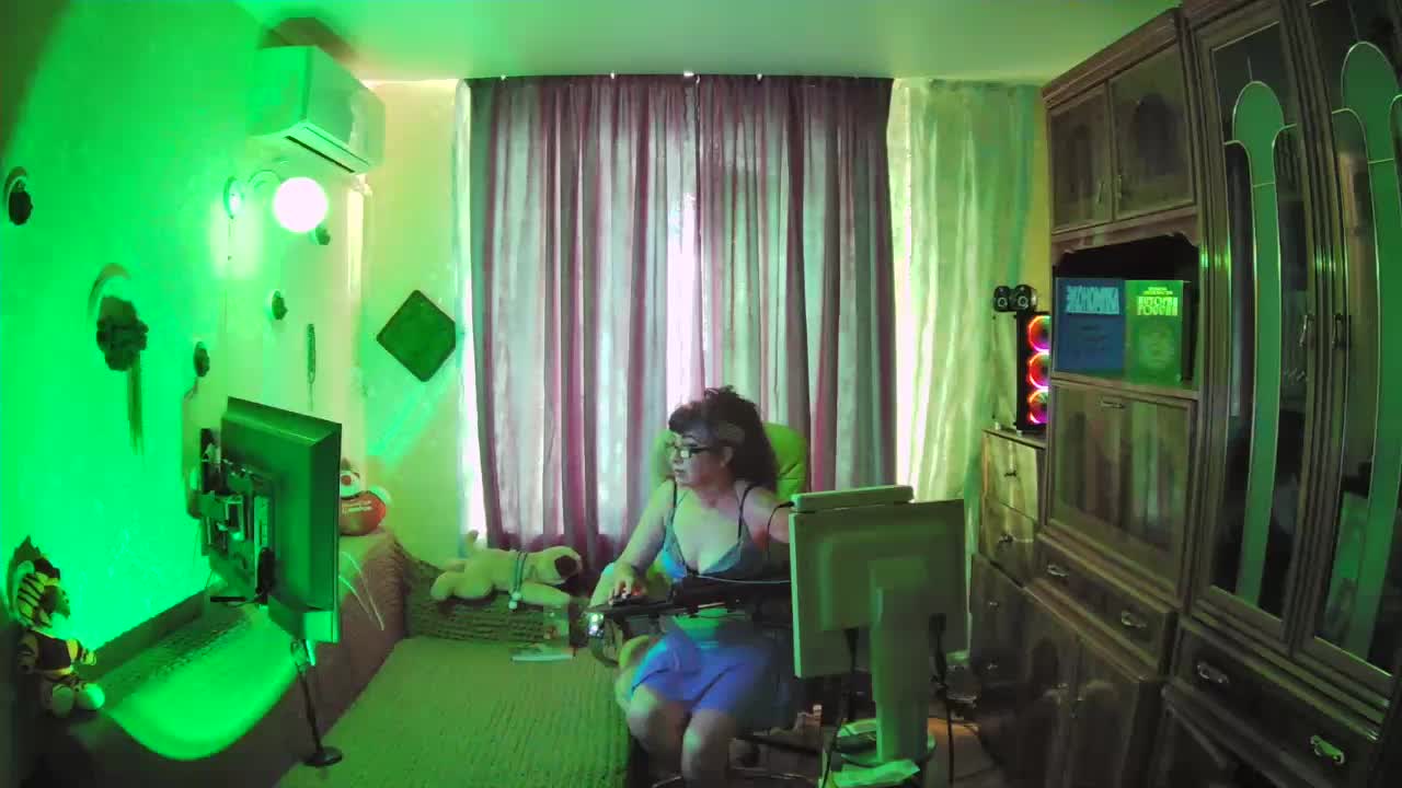 Infodar Adult Chat September 4, 2025