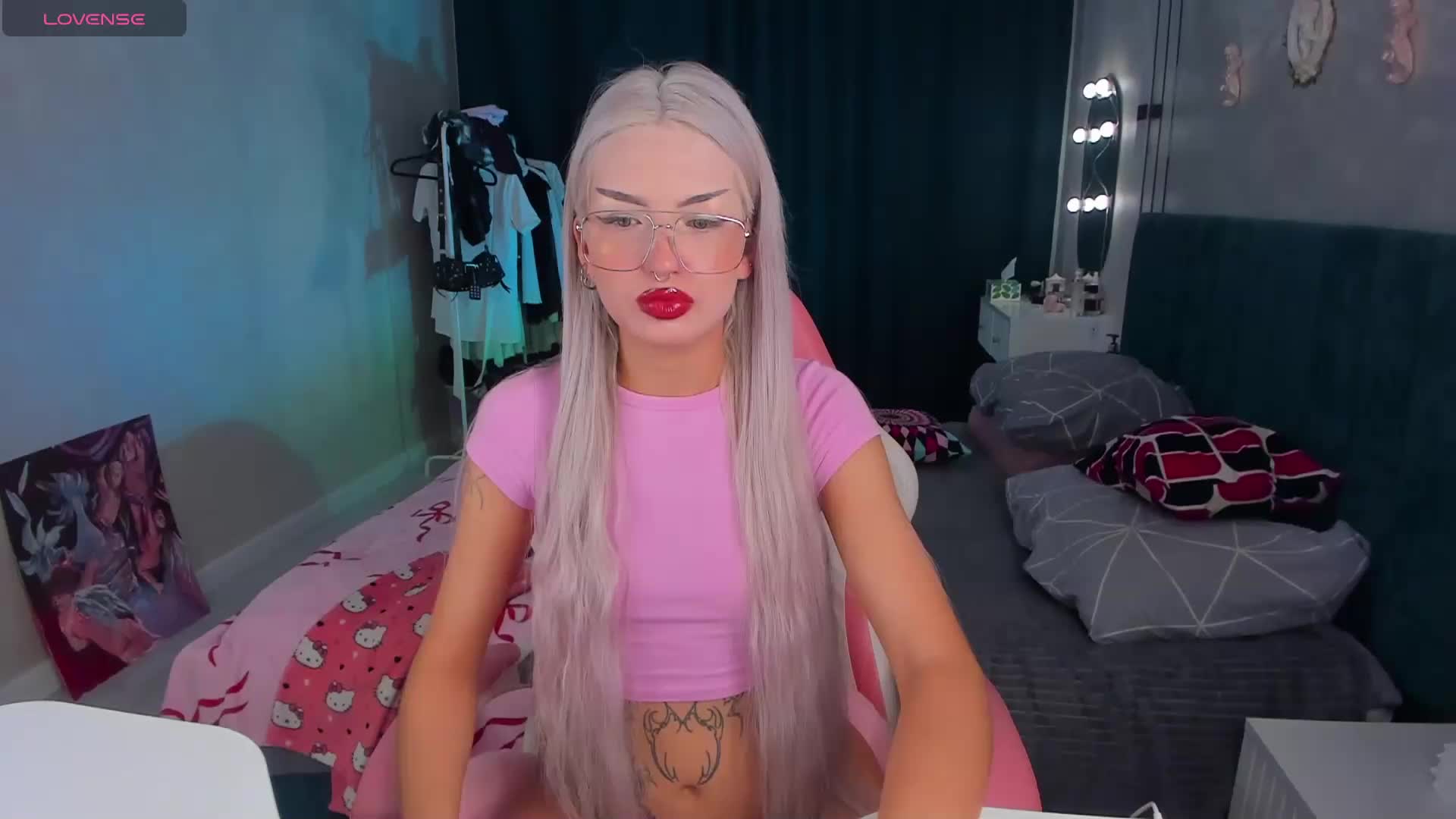 WhiteMinti Adult Chat September 3, 2025