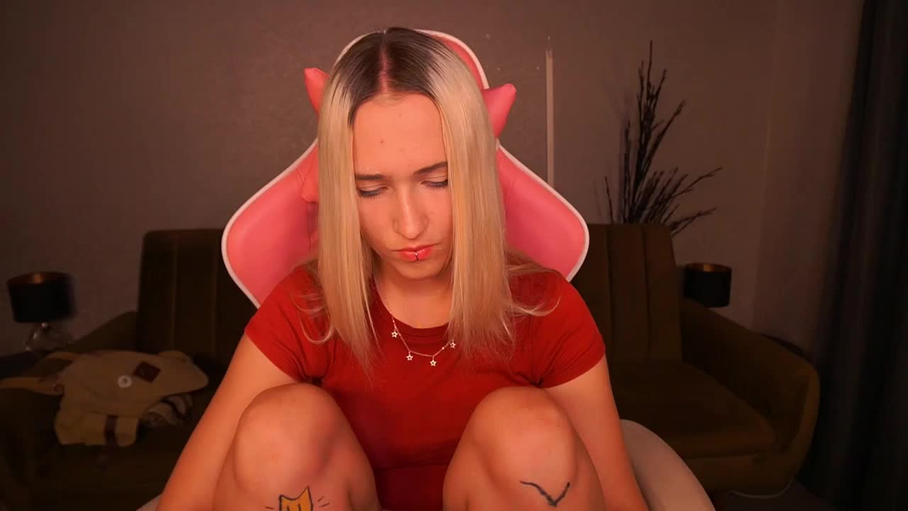 LilElfie Adult Chat September 2, 2025