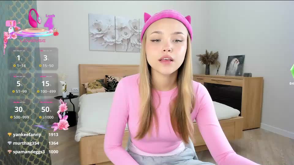 flooora_0 Adult Chat September 2, 2025