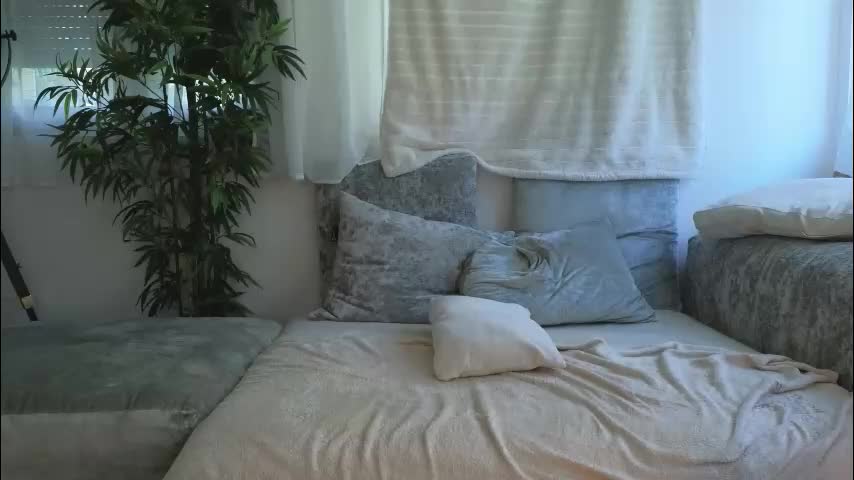 malenahot525 Adult Chat September 3, 2025