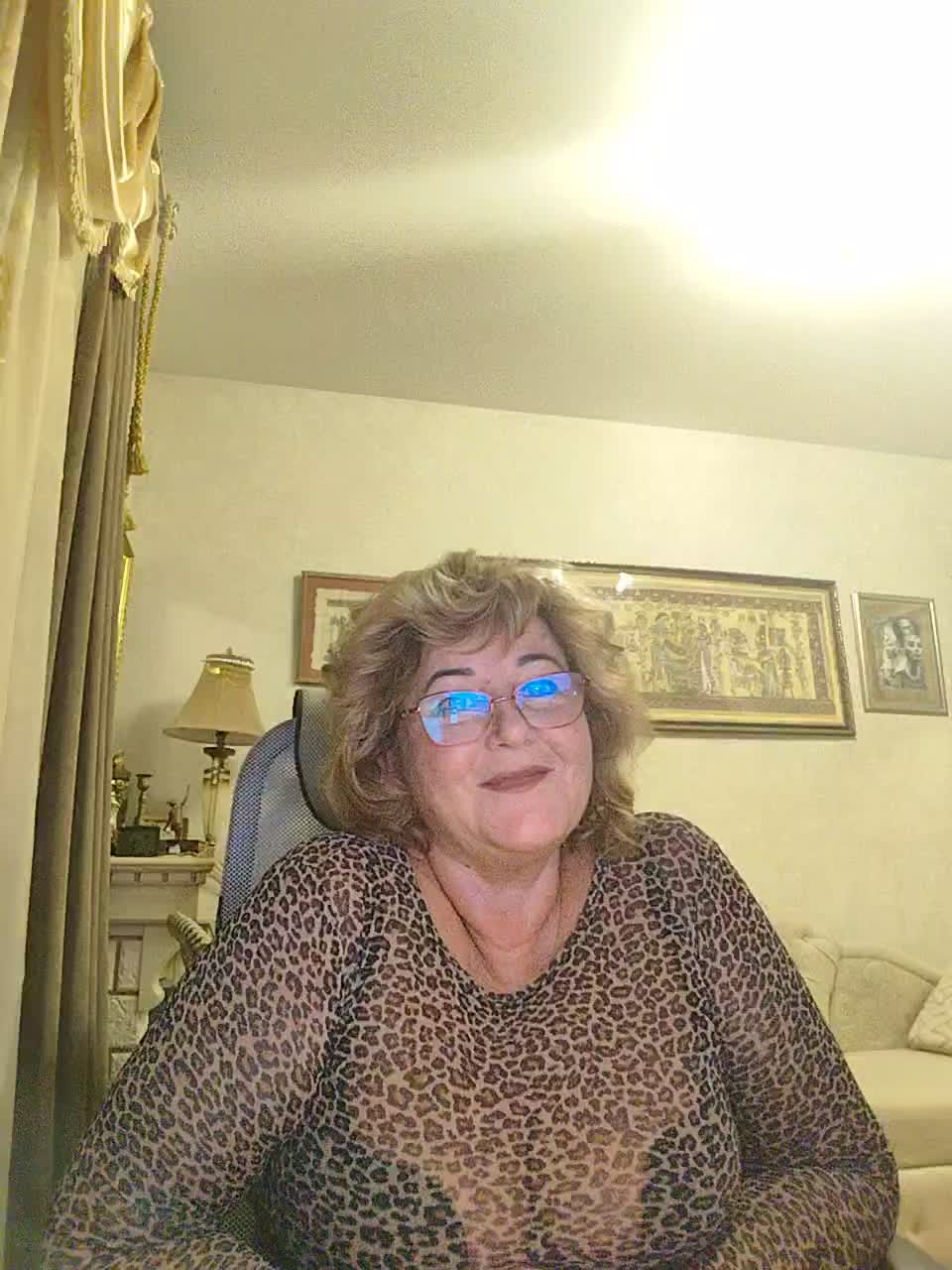 KarinkaSweet Adult Chat September 3, 2025