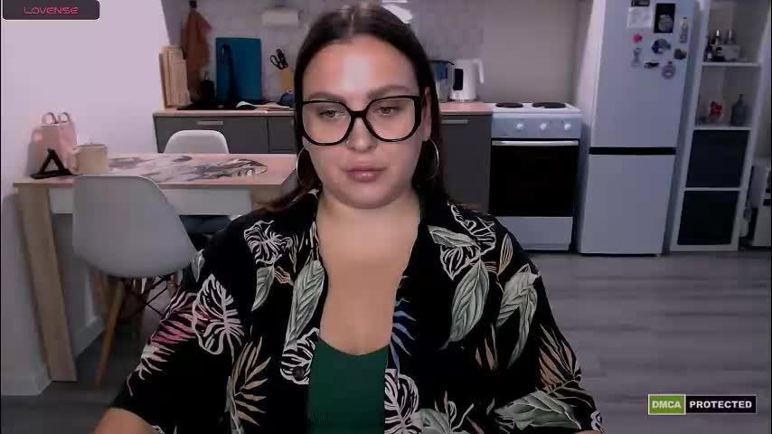 chloe_x_ Adult Chat September 3, 2025