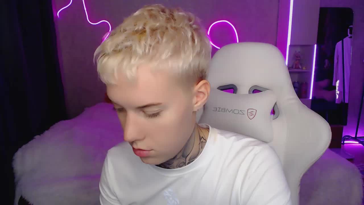 tezes Adult Chat September 2, 2025