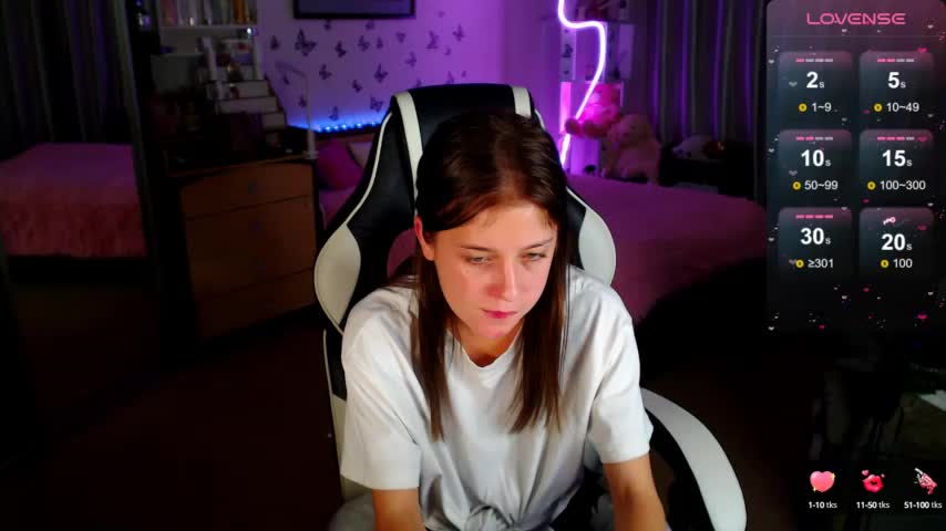 Kira_honeyy Adult Chat September 4, 2025