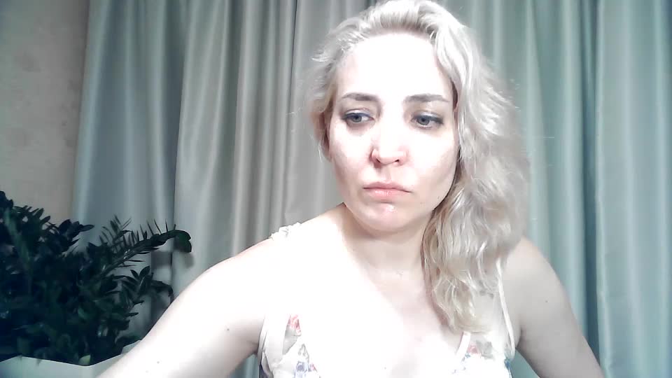 mariska-kiska Adult Chat September 3, 2025