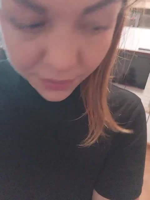 Niki233221 Adult Chat September 2, 2025