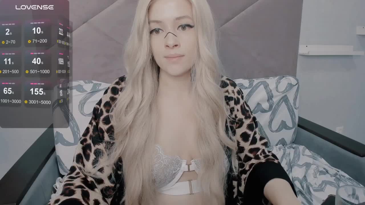 Polly_Jameson Adult Chat September 4, 2025