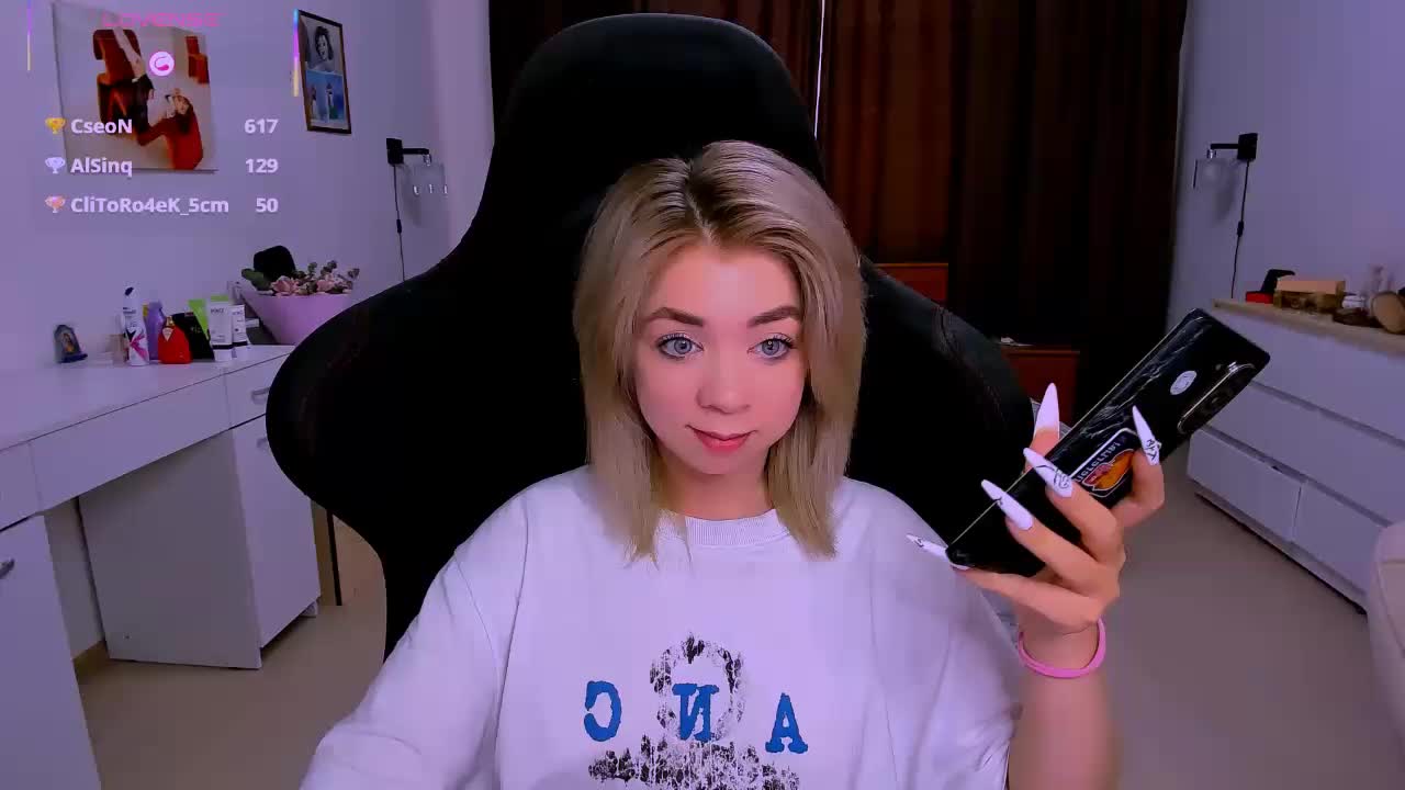 BabyNicole Adult Chat September 3, 2025