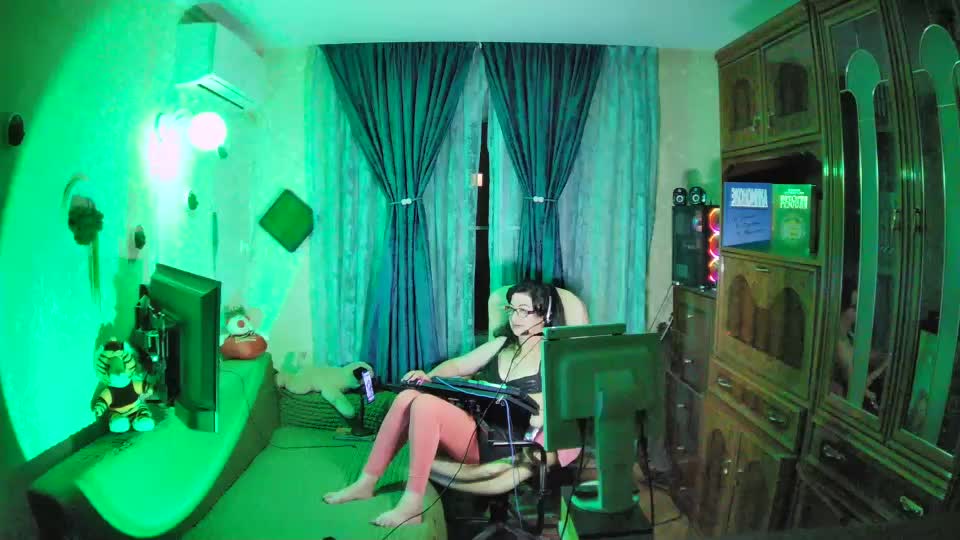 Infodar Adult Chat September 1, 2025