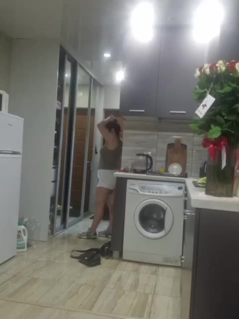 Kira183 Adult Chat September 1, 2025