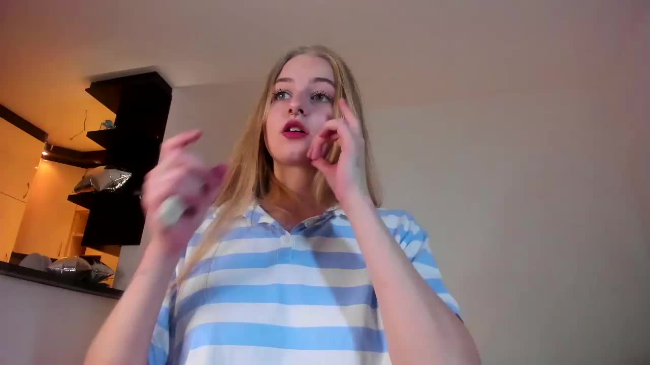 MiaMeowa Adult Chat September 4, 2025