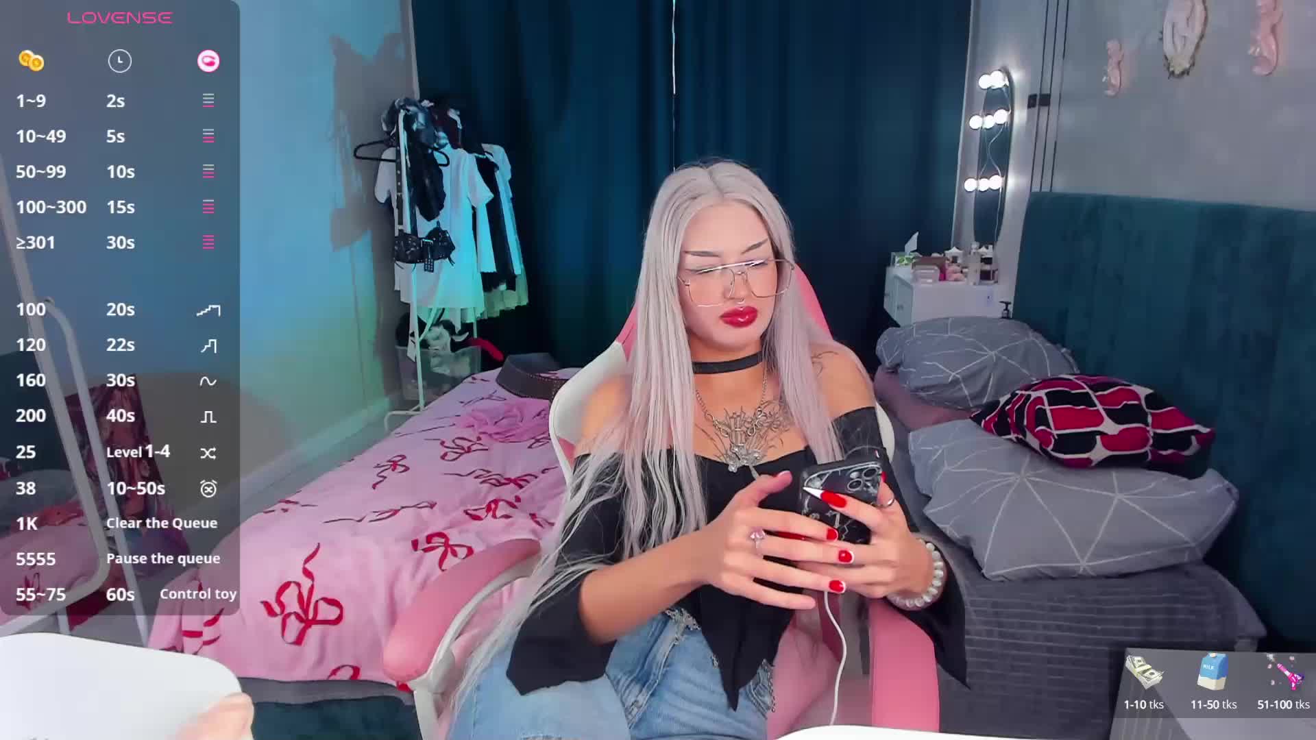 WhiteMinti Adult Chat September 3, 2025