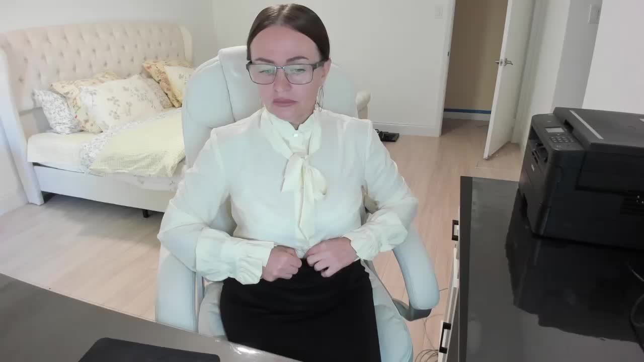 -Michelle- Adult Chat September 4, 2025