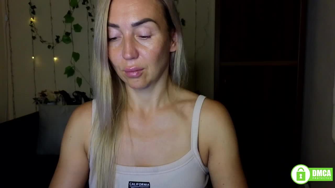 Jullyblondkiss Adult Chat September 2, 2025