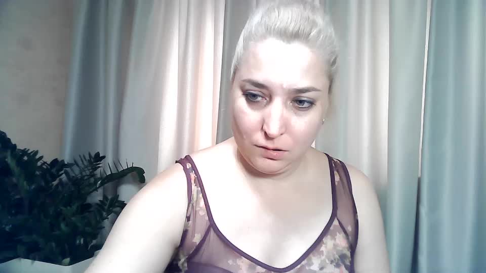 KickaIricka Adult Chat September 3, 2025