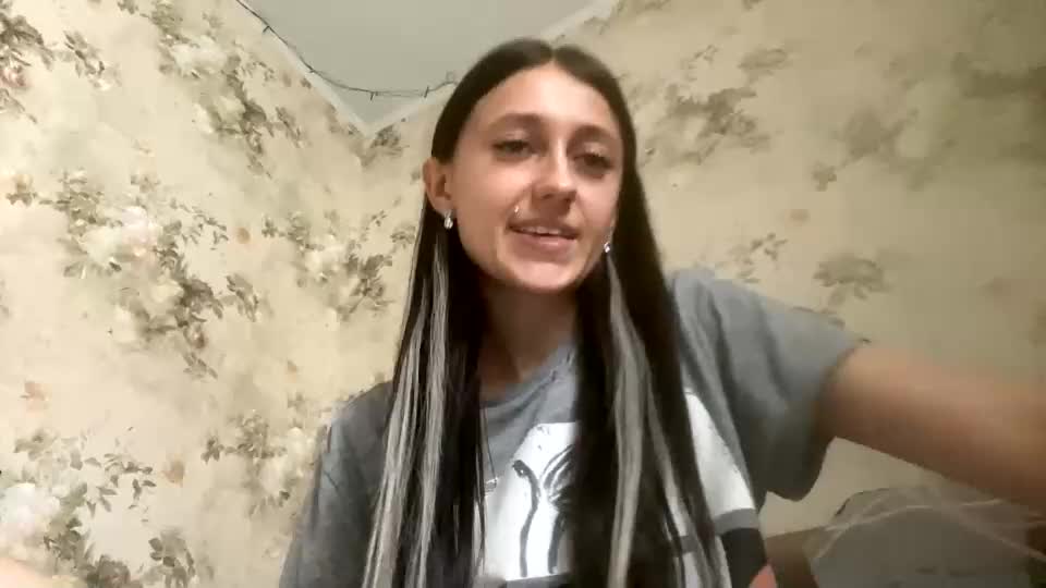 viktoria9898 Adult Chat September 4, 2025