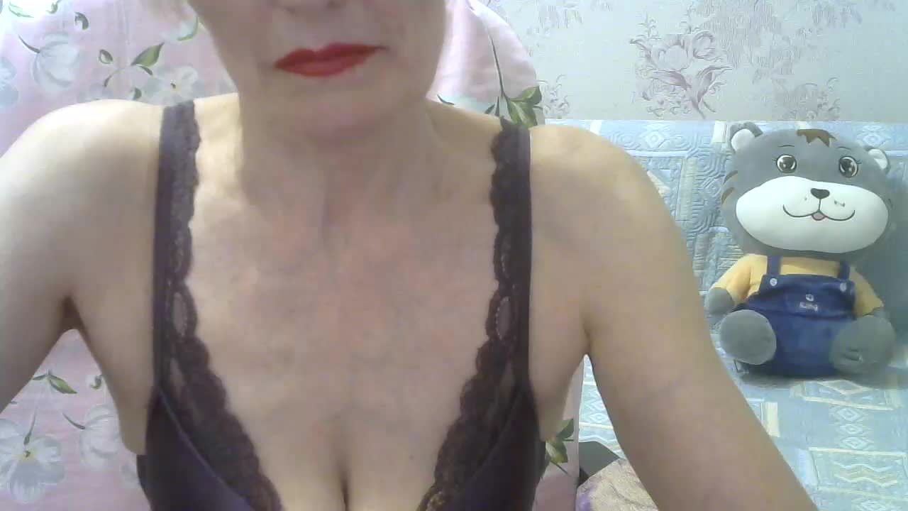 Red-Rose-777 Adult Chat September 1, 2025