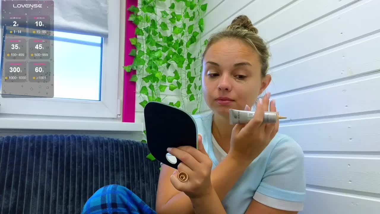 Misss_Vikk Adult Chat September 3, 2025