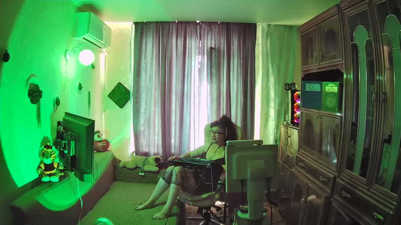 Infodar Adult Chat September 3, 2025