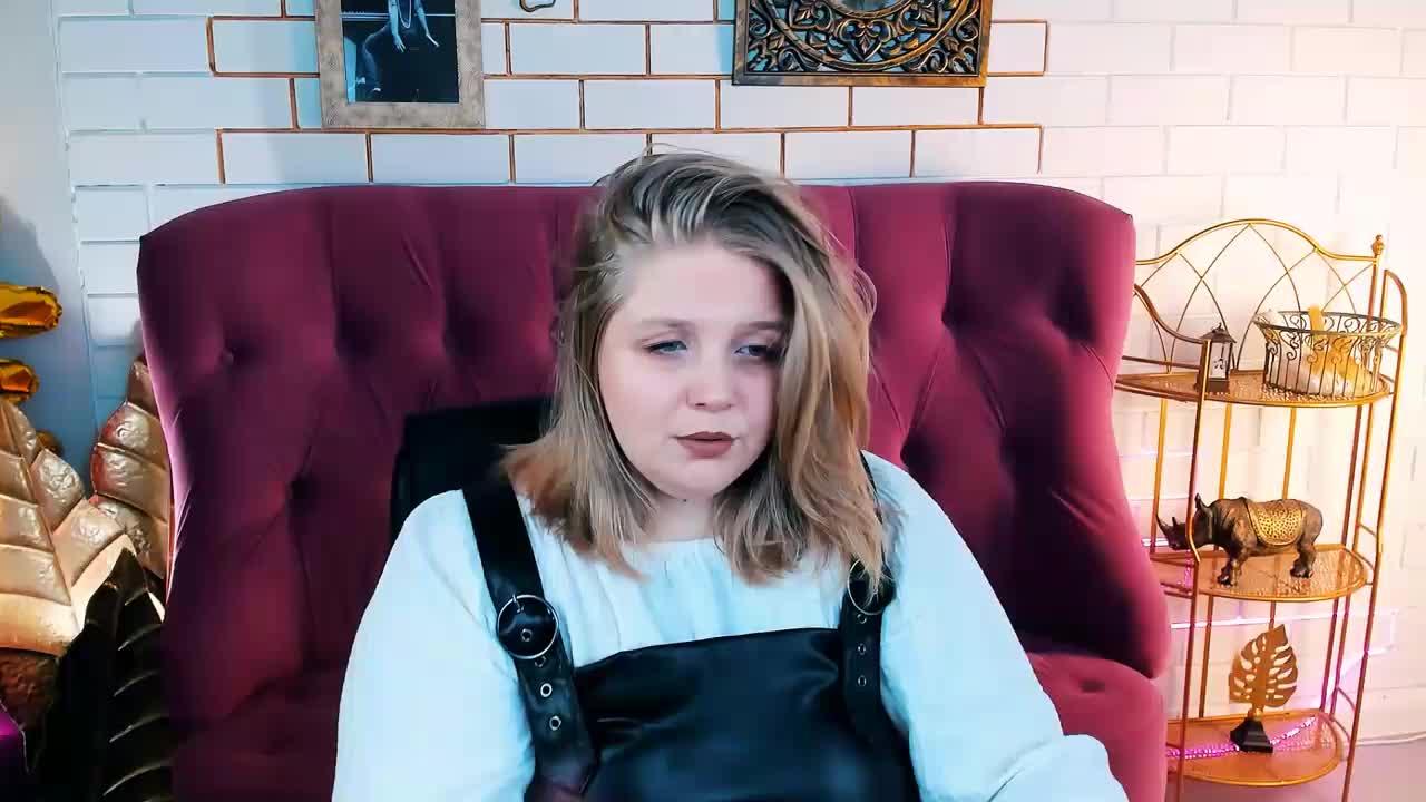 SladaDell Adult Chat September 3, 2025