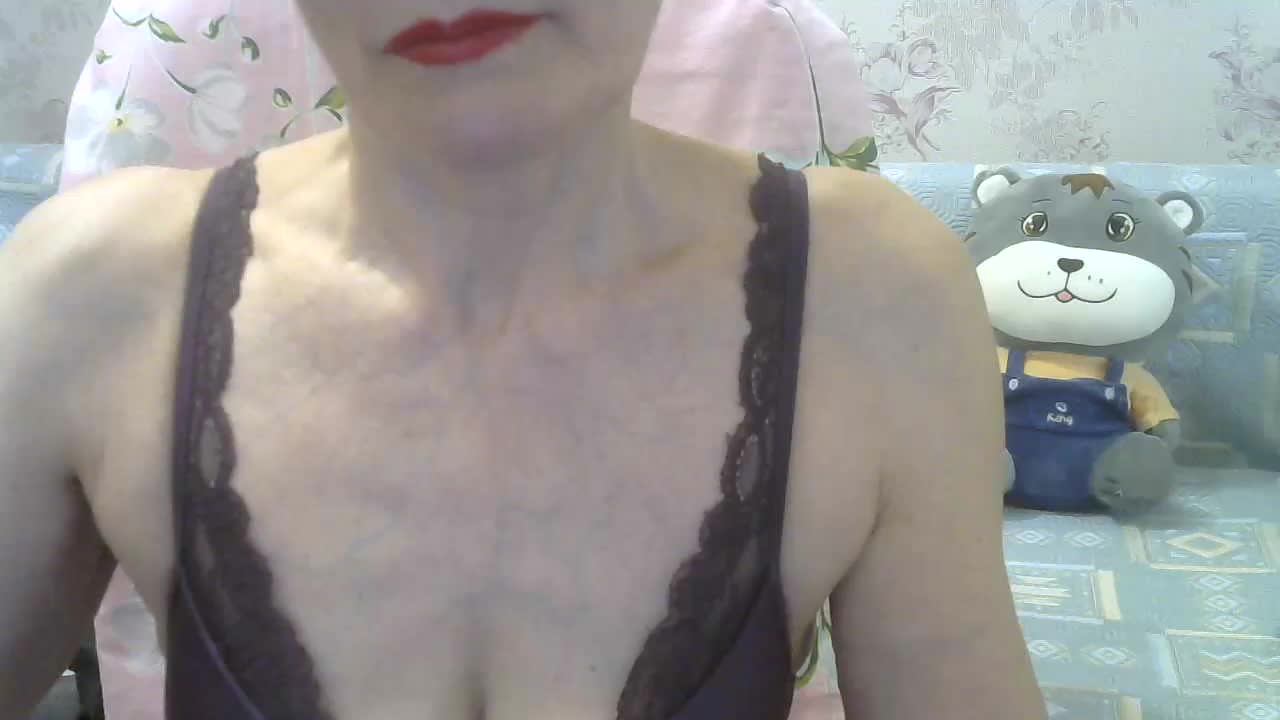 Red-Rose-777 Adult Chat September 4, 2025