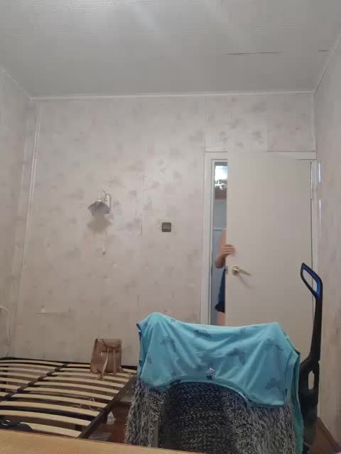 -VeryVery- Adult Chat September 3, 2025