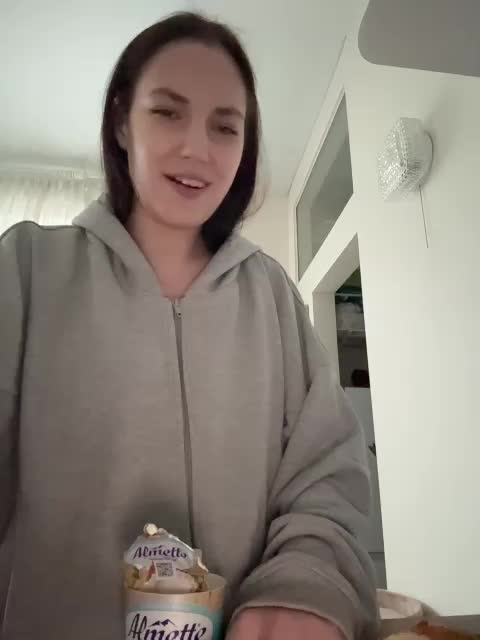 -Your-Michelle- Adult Chat September 3, 2025