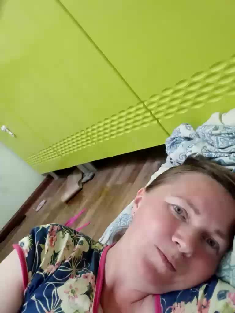 Elena565-1 Adult Chat September 3, 2025