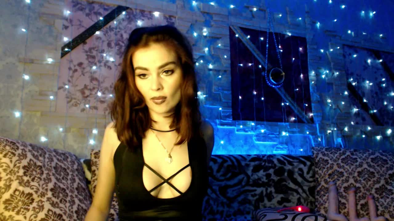 Tinellia Adult Chat September 3, 2025