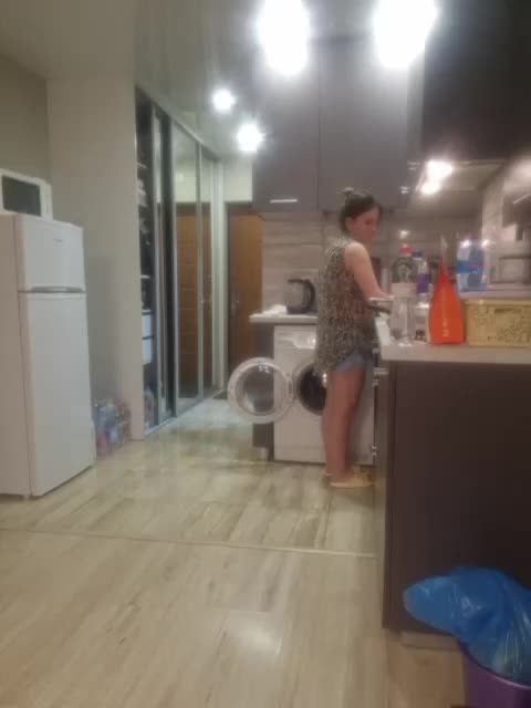 Kira183 Adult Chat September 4, 2025