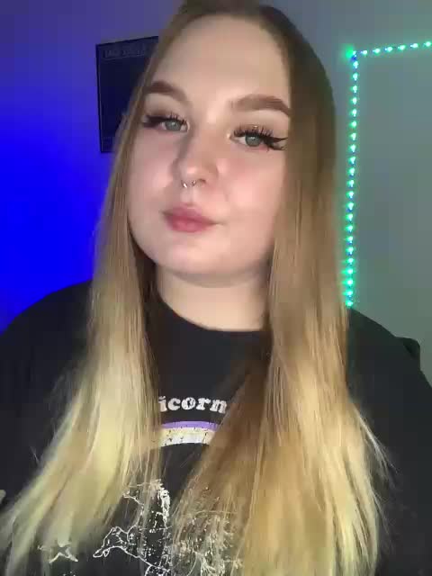 Greeenfriends6969 Adult Chat September 3, 2025