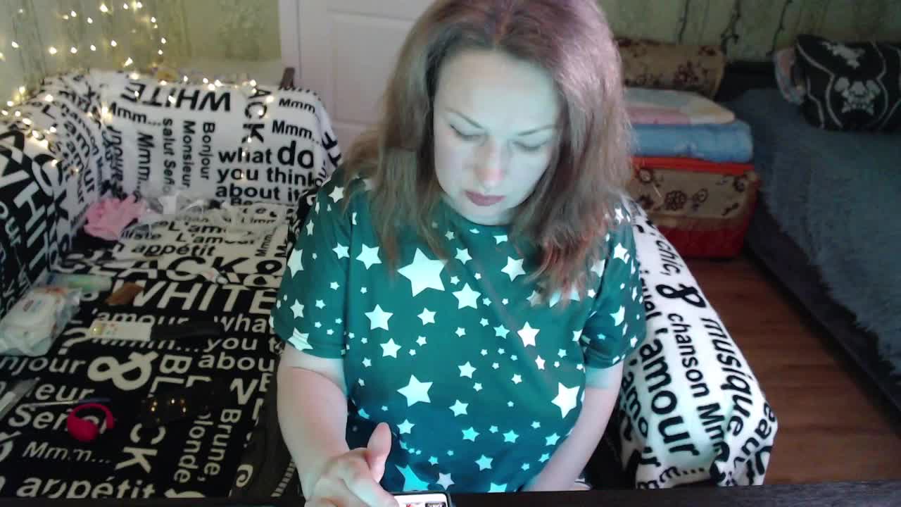 MeganIris Adult Chat September 4, 2025