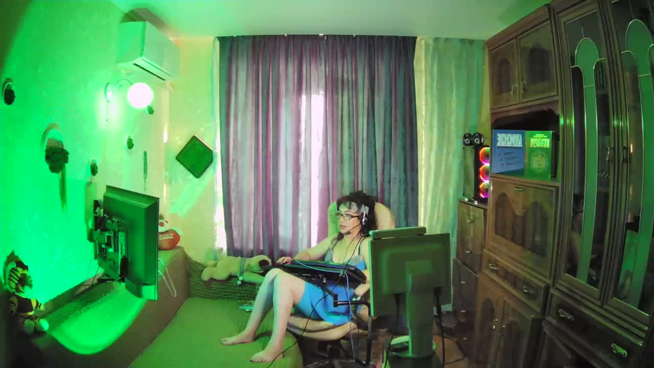 Infodar Adult Chat September 4, 2025