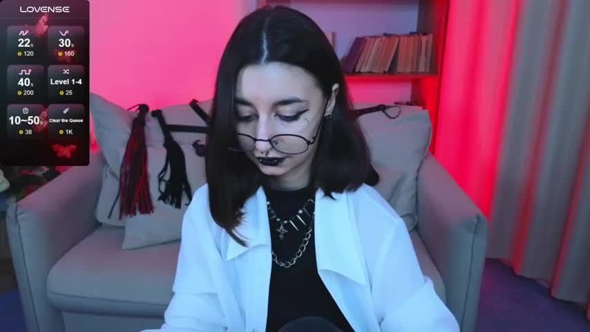 Mistress__Marcelline Adult Chat September 4, 2025