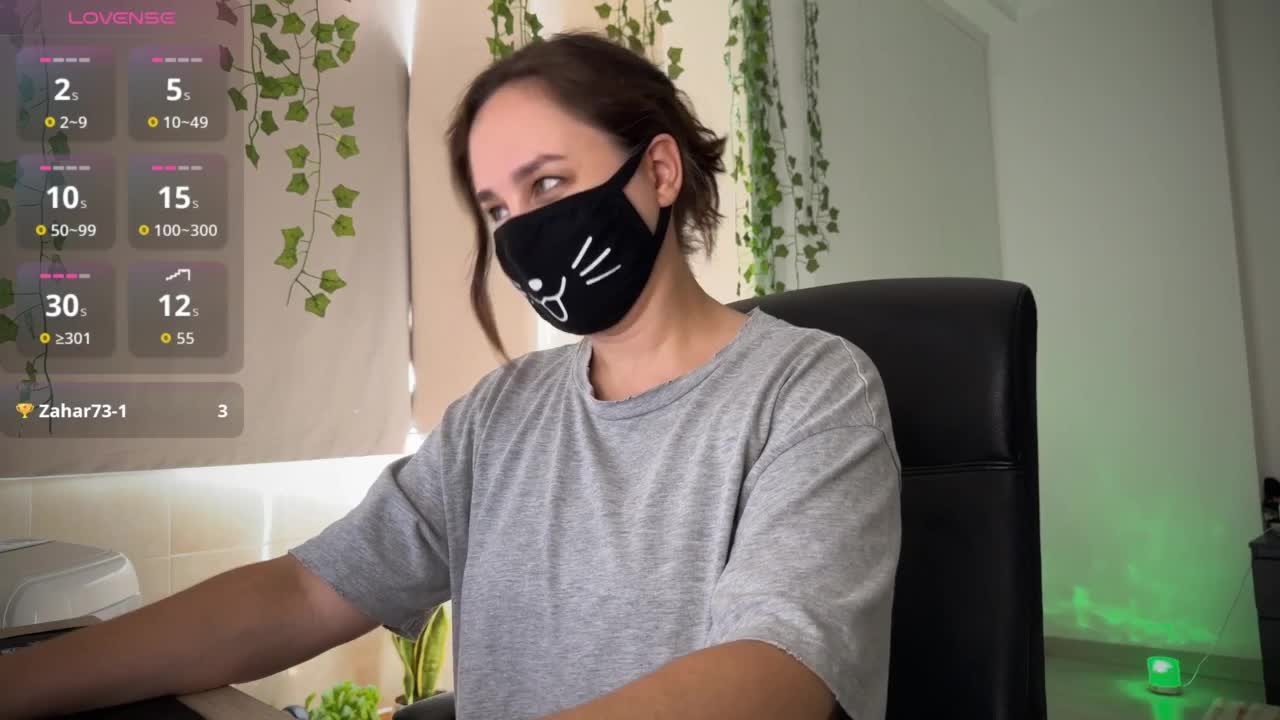 YourSweetPeach Adult Chat September 4, 2025