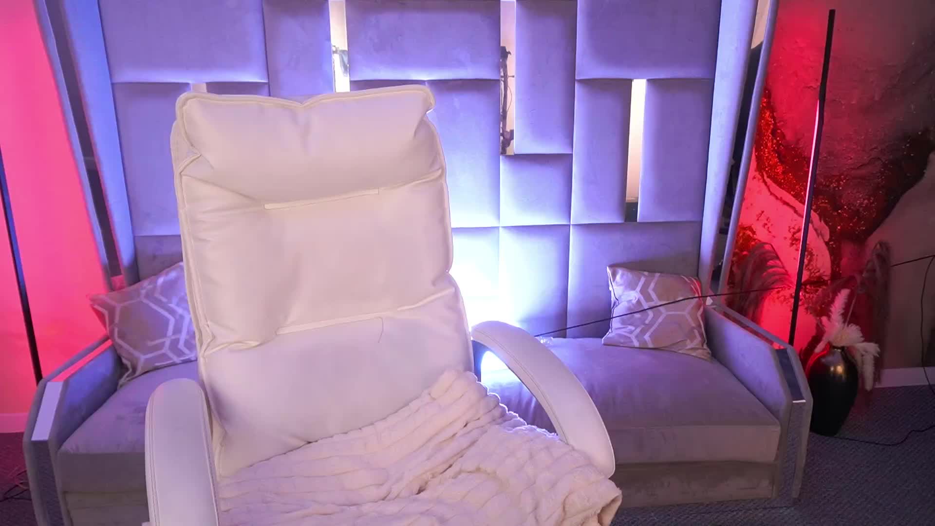 MilleJoy Adult Chat September 4, 2025